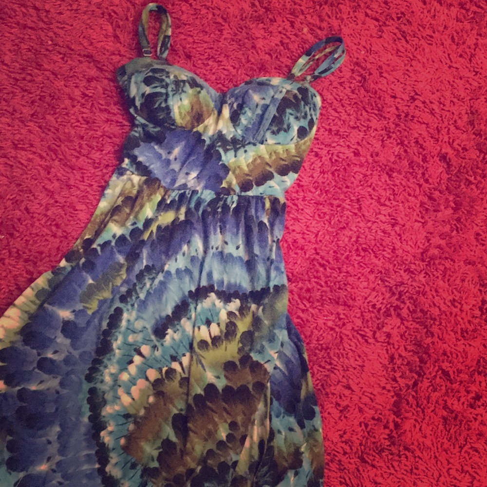 Blue/white/green dress